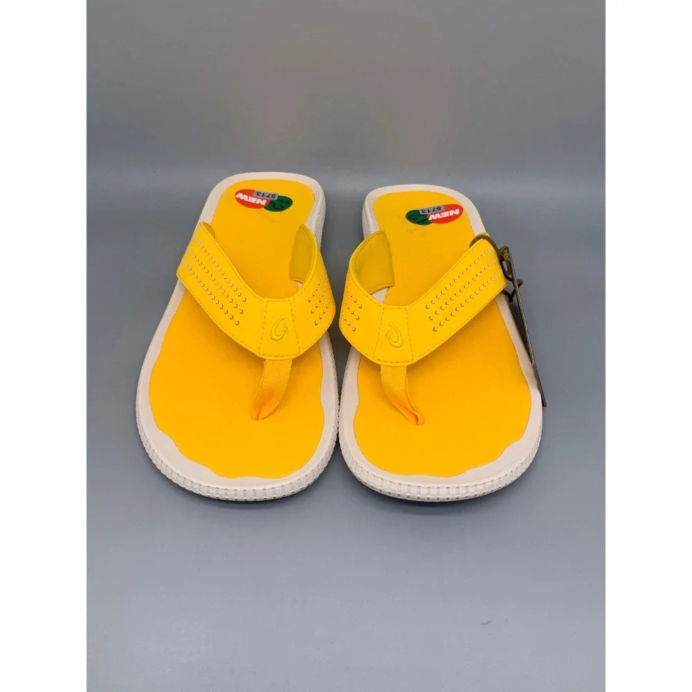 OluKai ulele yellow